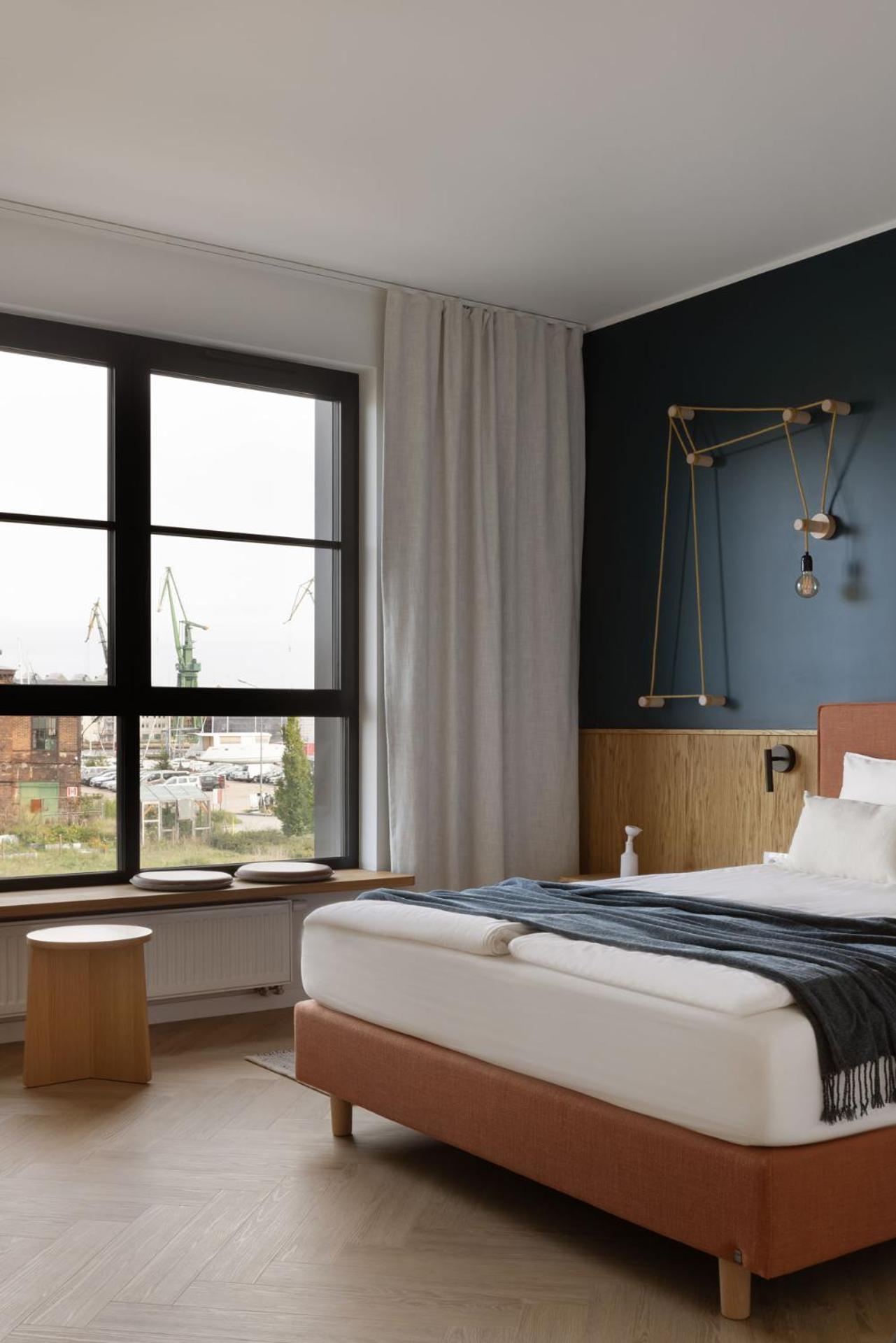 Solidarnosc Three Bedrooms & Garden Apartment 그단스크 외부 사진